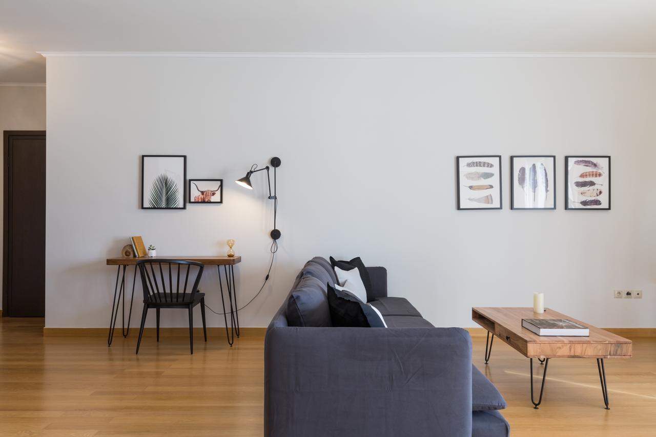 Stylish And Spacious 2Bd - Thiseio By Upstreet Афины Экстерьер фото